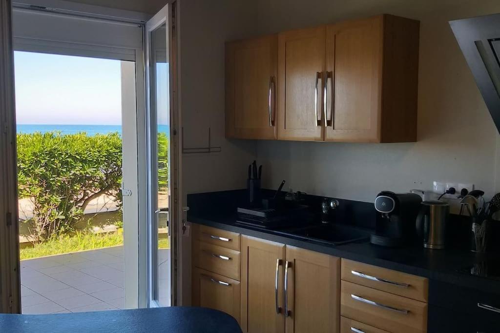 Vue Exceptionnelle En Front De Mer, 8 Personnes Ver-sur-Mer Extérieur photo