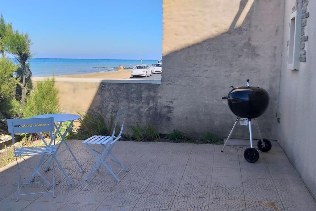 Vue Exceptionnelle En Front De Mer, 8 Personnes Ver-sur-Mer Extérieur photo