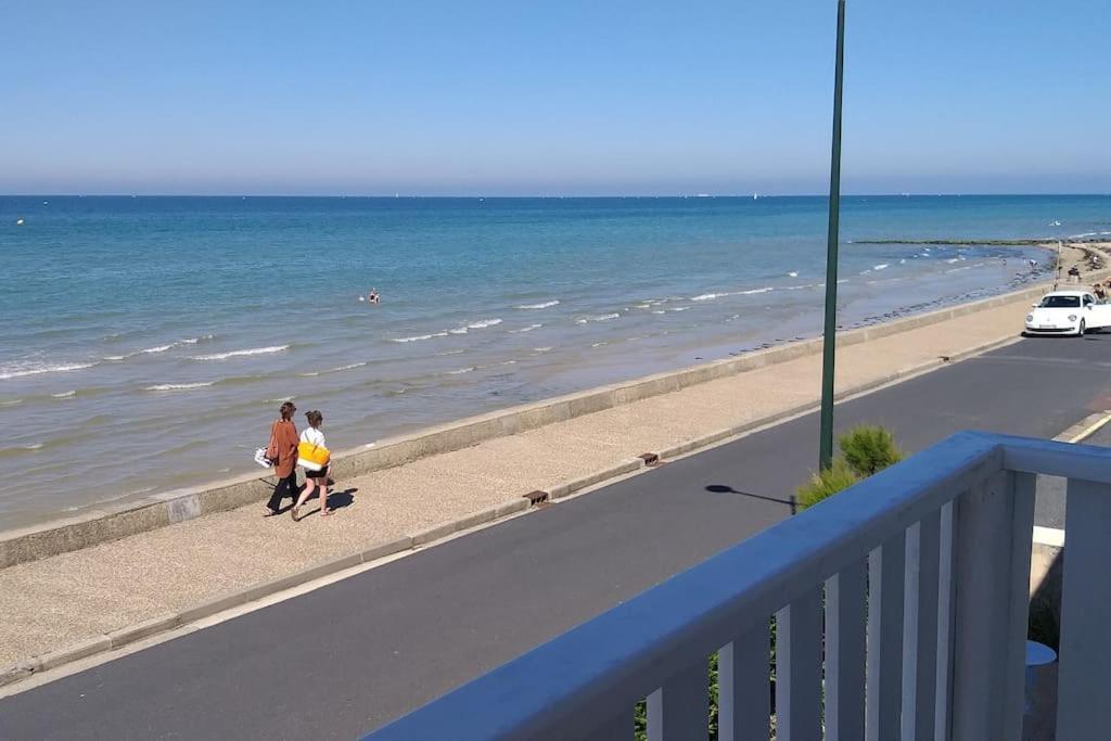 Vue Exceptionnelle En Front De Mer, 8 Personnes Ver-sur-Mer Extérieur photo