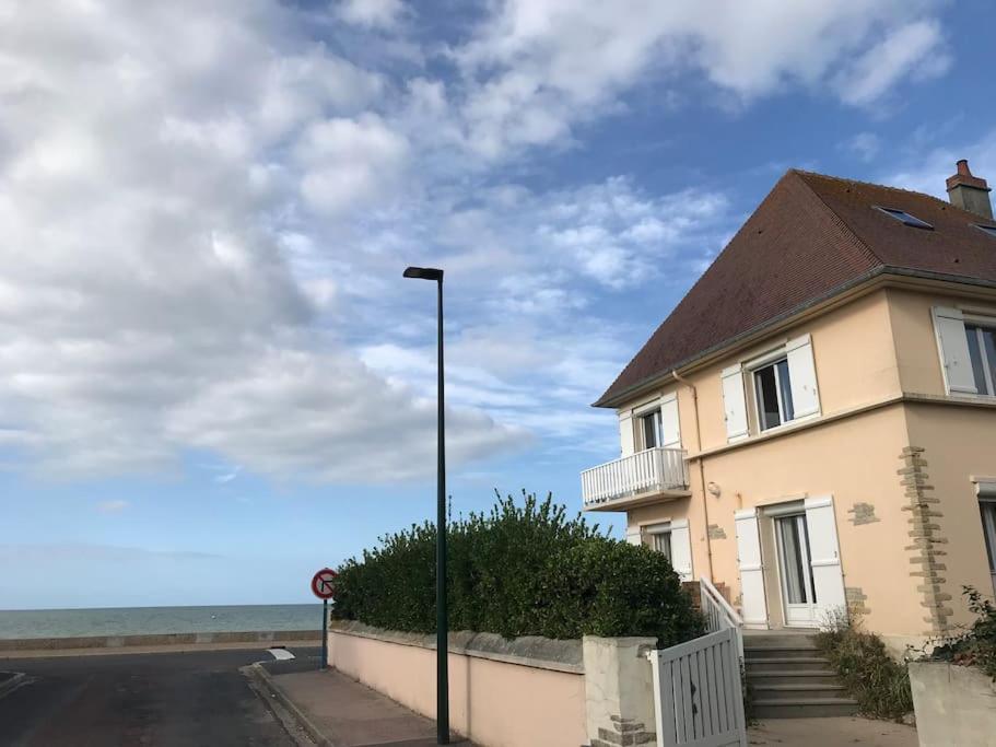 Vue Exceptionnelle En Front De Mer, 8 Personnes Ver-sur-Mer Extérieur photo